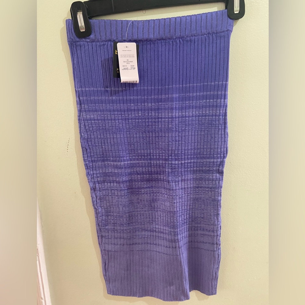 5/$30 BEBE pencil skirt ❤️